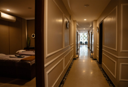 Massage in Sultanpur New Delhi